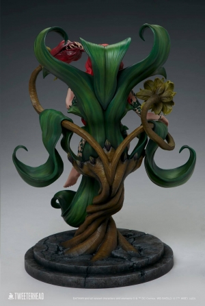 poison ivy maquette by tweeterhead