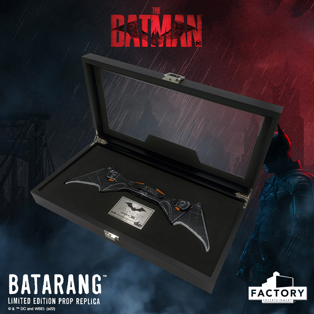 Factory Entertainment The Batman Batarang Replica