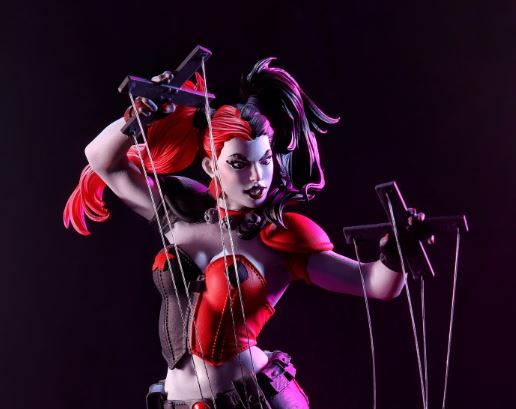 DC Direct Harley Quinn: Red, Black, and White by Emanuela Lupacchino 1:10 Scale Statue